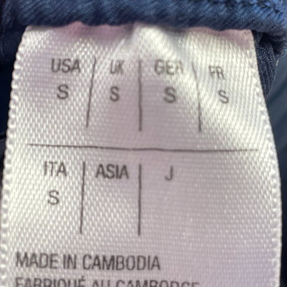 EUC Reebok Running/Tennis Shorts, Navy w/Wht Stripes, Pockets, Polyester, Sml - Picture 9 of 10